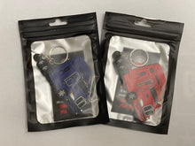 Load image into Gallery viewer, Kenworth T660 Rubber Keychain
